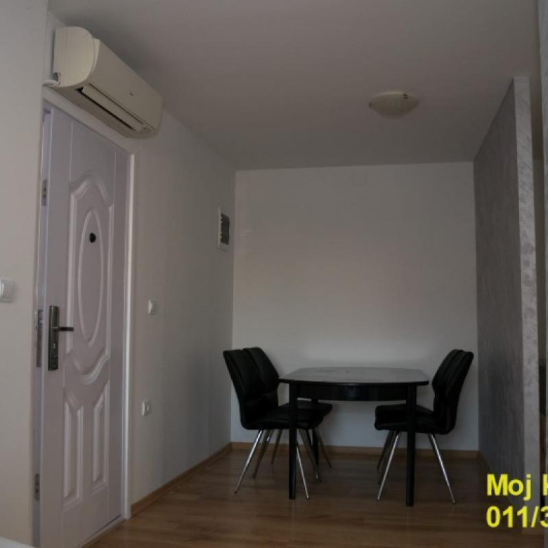 Kuća Prodaja Beograd Ledine 265 m2