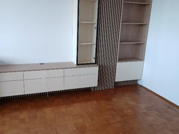 Stan Izdavanje Beograd Ušće 85 m2
