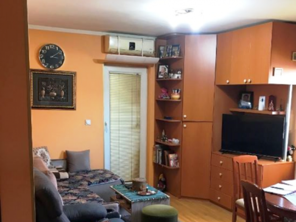 Stan Prodaja Beograd Kneževac 45 m2