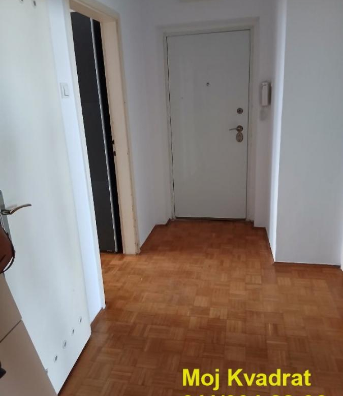 Stan Izdavanje Beograd Ušće 85 m2