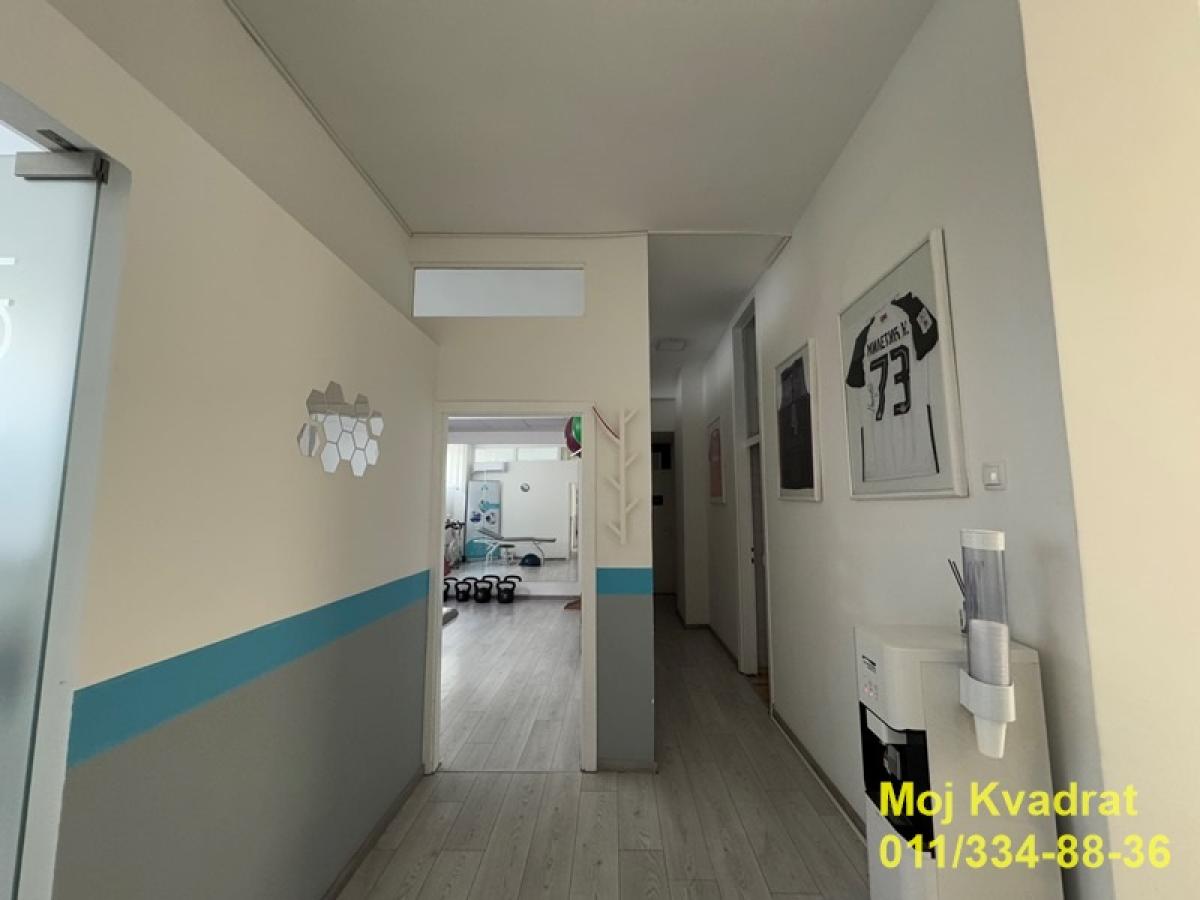Lokal Izdavanje Beograd Lokal Izdavanje Beograd Banovo Brdo 136 m2