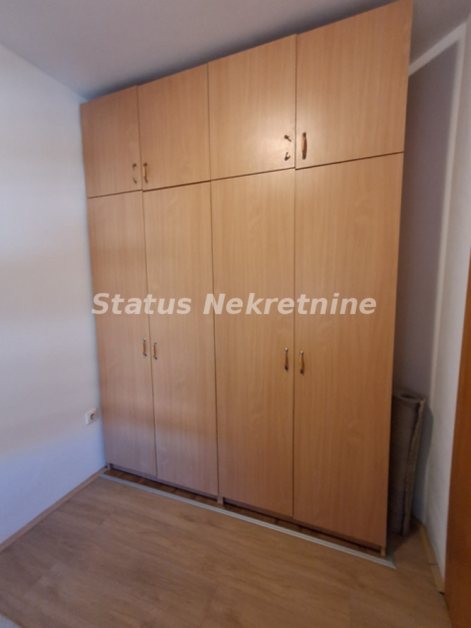 Stan Izdavanje Novi Sad  34 m2