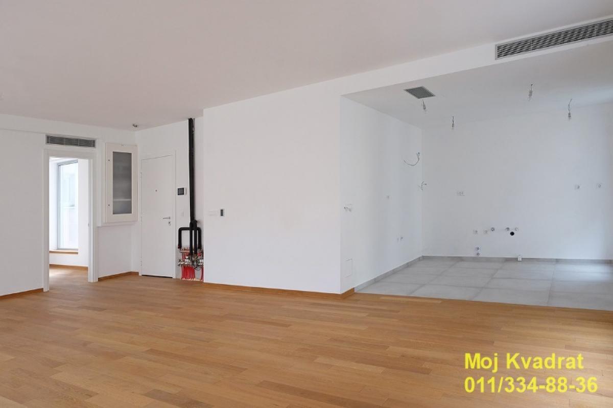 Stan Prodaja Beograd Hram Svetog Save 148 m2