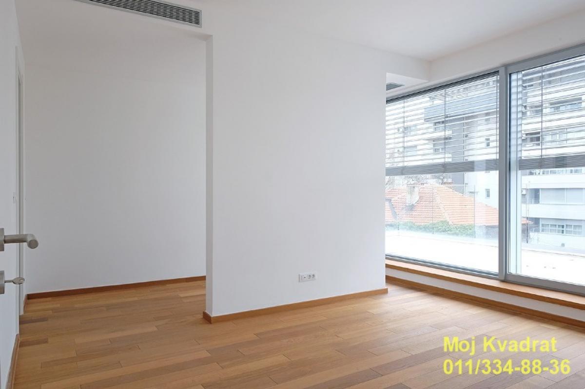 Stan Prodaja Beograd Hram Svetog Save 223 m2
