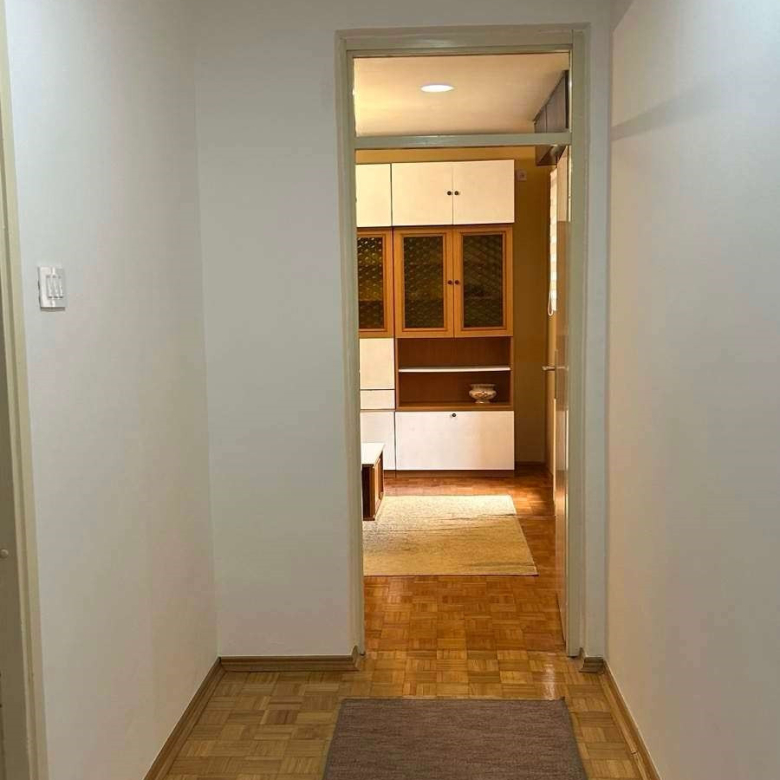 Stan Izdavanje Novi Sad  56 m2