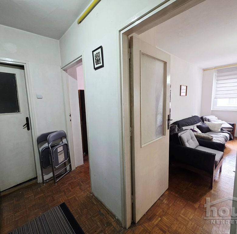 Stan Izdavanje Novi Sad  43 m2