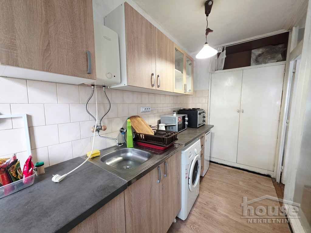 Stan Izdavanje Novi Sad  43 m2
