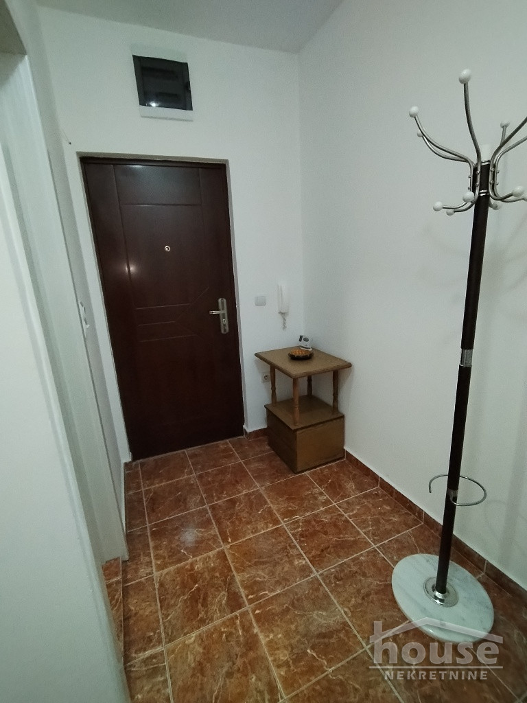 Stan Izdavanje Novi Sad  50 m2