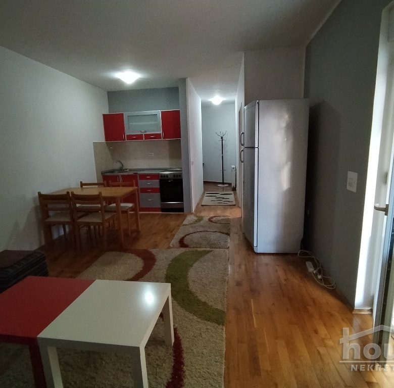 Stan Izdavanje Novi Sad  50 m2