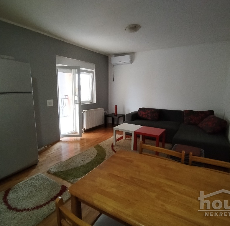 Stan Izdavanje Novi Sad  50 m2