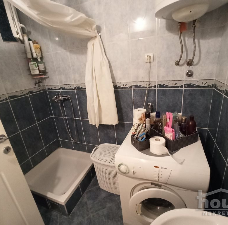 Stan Izdavanje Novi Sad  37 m2