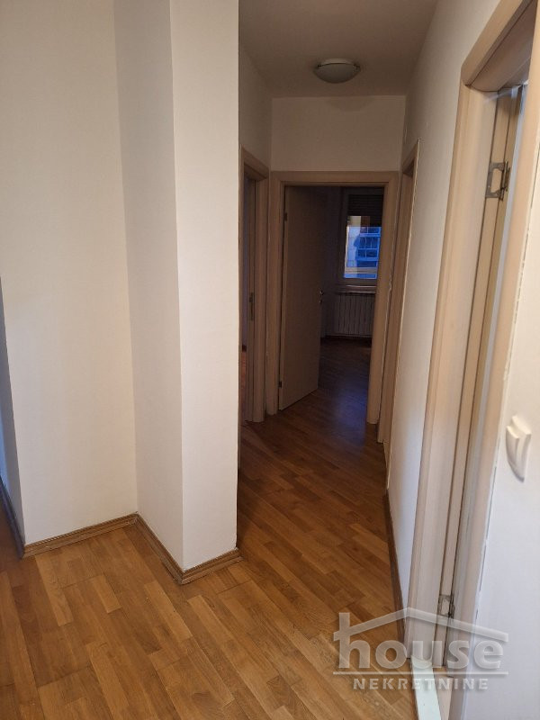 Stan Izdavanje Novi Sad  65 m2