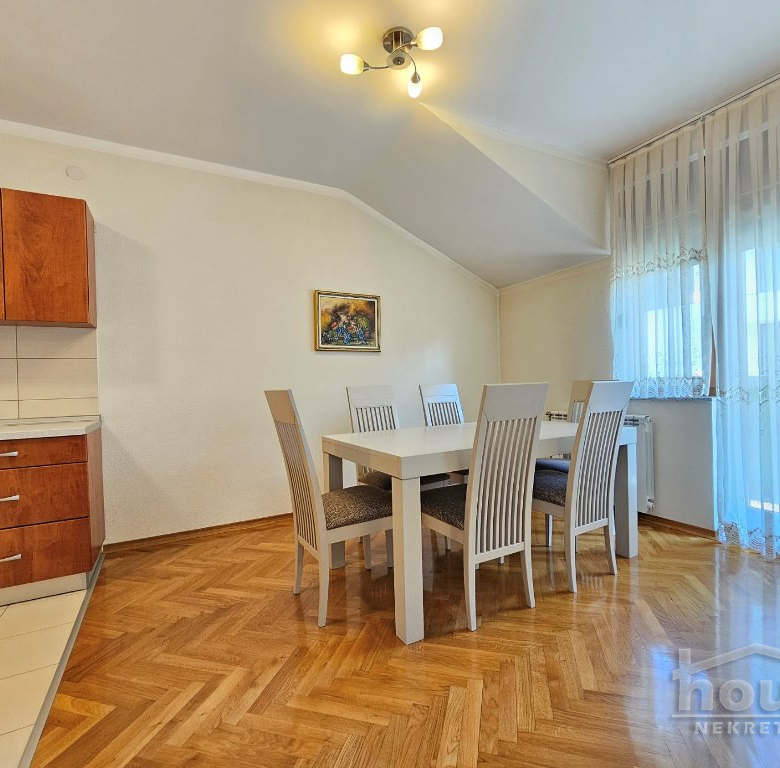 Stan Izdavanje Novi Sad  78 m2