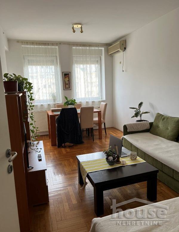 Stan Izdavanje Novi Sad  35 m2