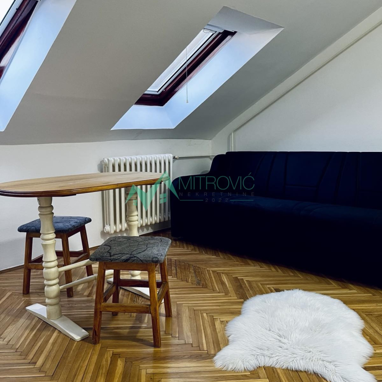 Stan Prodaja Novi Sad  16 m2