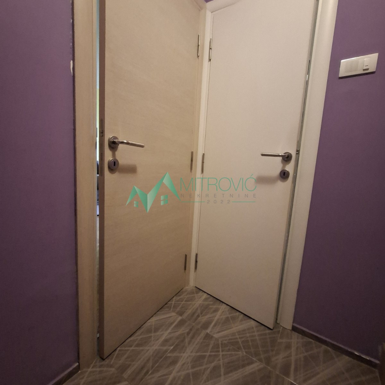 Stan Prodaja Novi Sad  29 m2