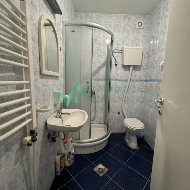 Stan Prodaja Novi Sad  45 m2
