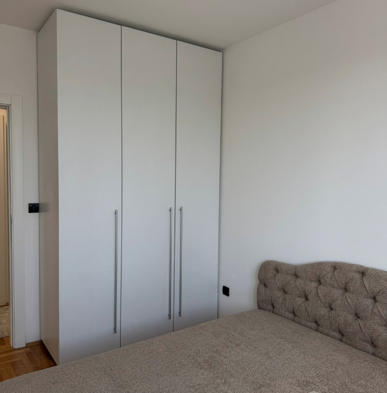 Stan Izdavanje Novi Sad  69 m2
