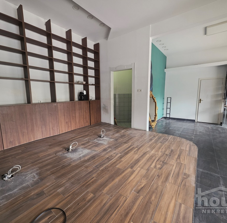 Lokal Izdavanje Novi Sad  61 m2