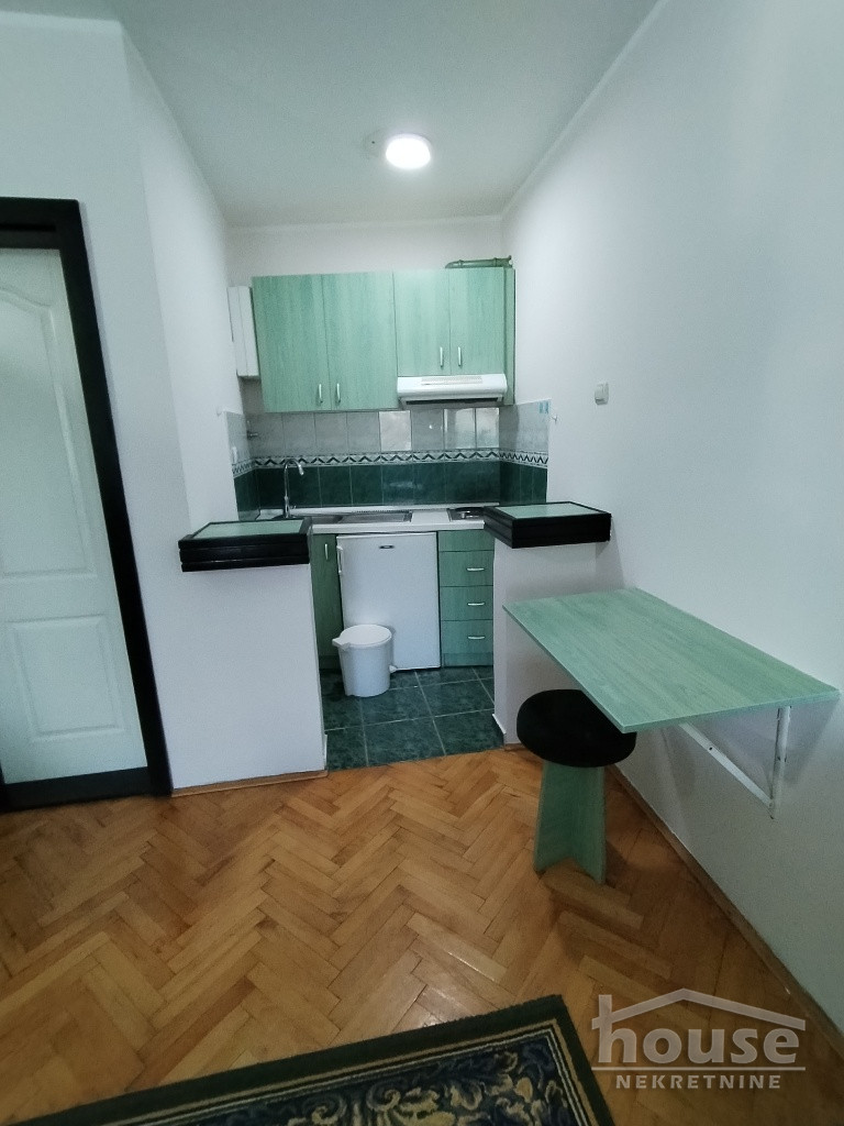 Stan Izdavanje Novi Sad  30 m2