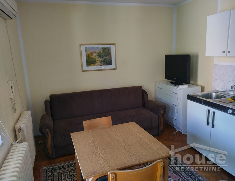 Stan Izdavanje Novi Sad  20 m2