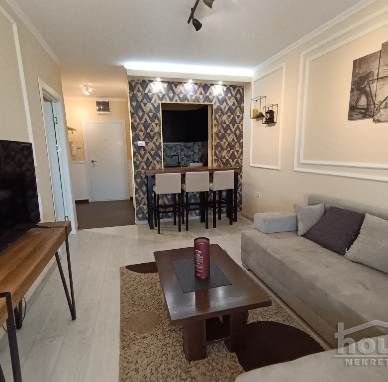 Stan Izdavanje Novi Sad  50 m2