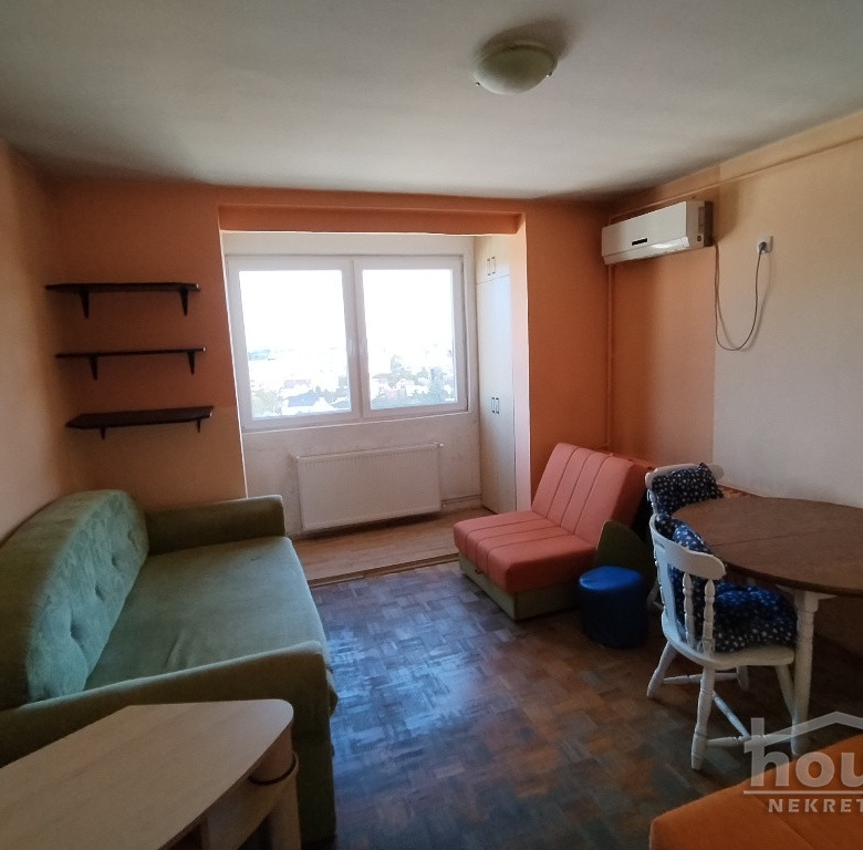 Stan Izdavanje Novi Sad  25 m2