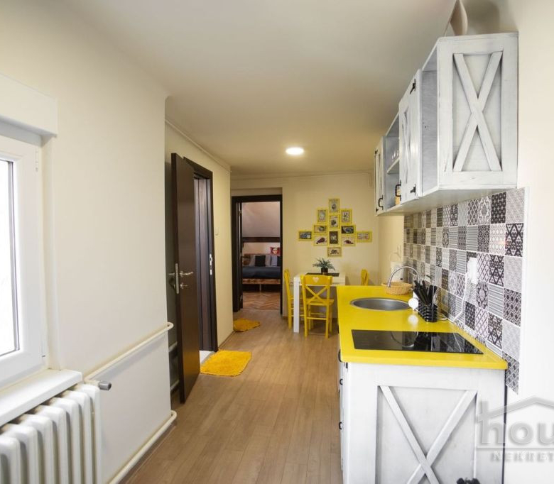 Stan Izdavanje Novi Sad  37 m2