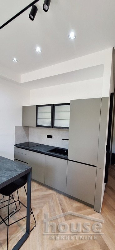 Dvosoban stan za izdavanje, Centar, Novi Sad, 36m², 800 €/mes