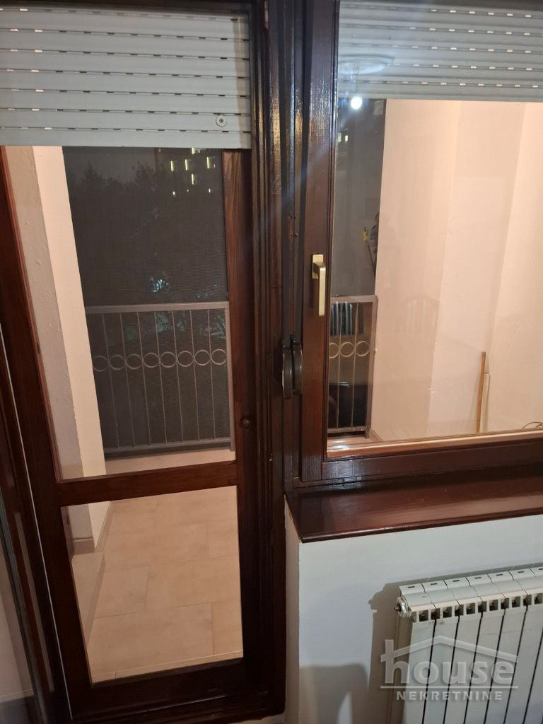 Stan Izdavanje Novi Sad  96 m2