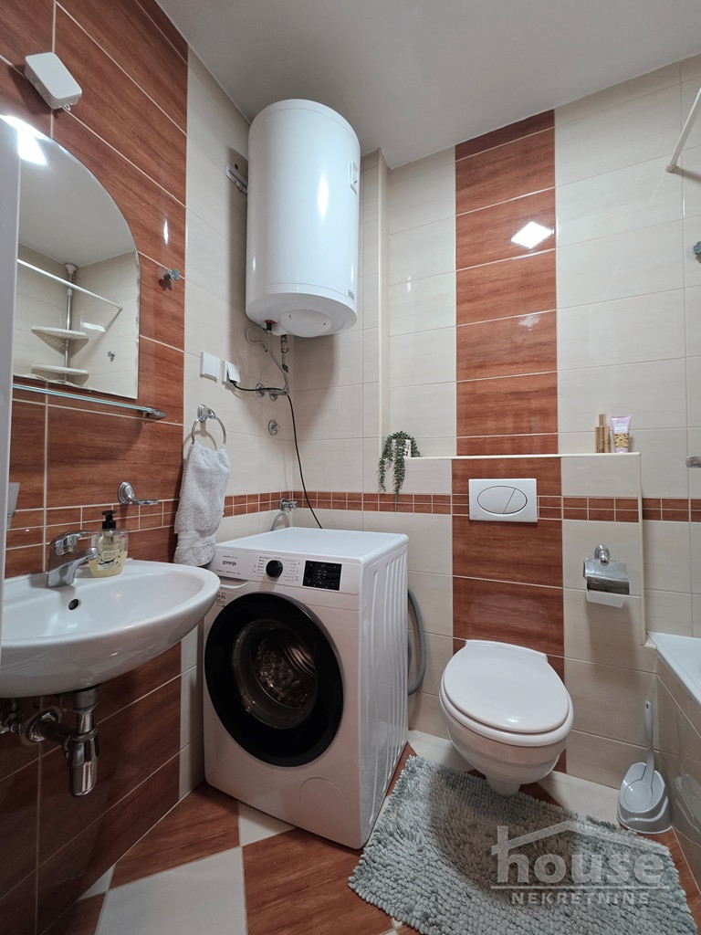 Stan Izdavanje Novi Sad  41 m2