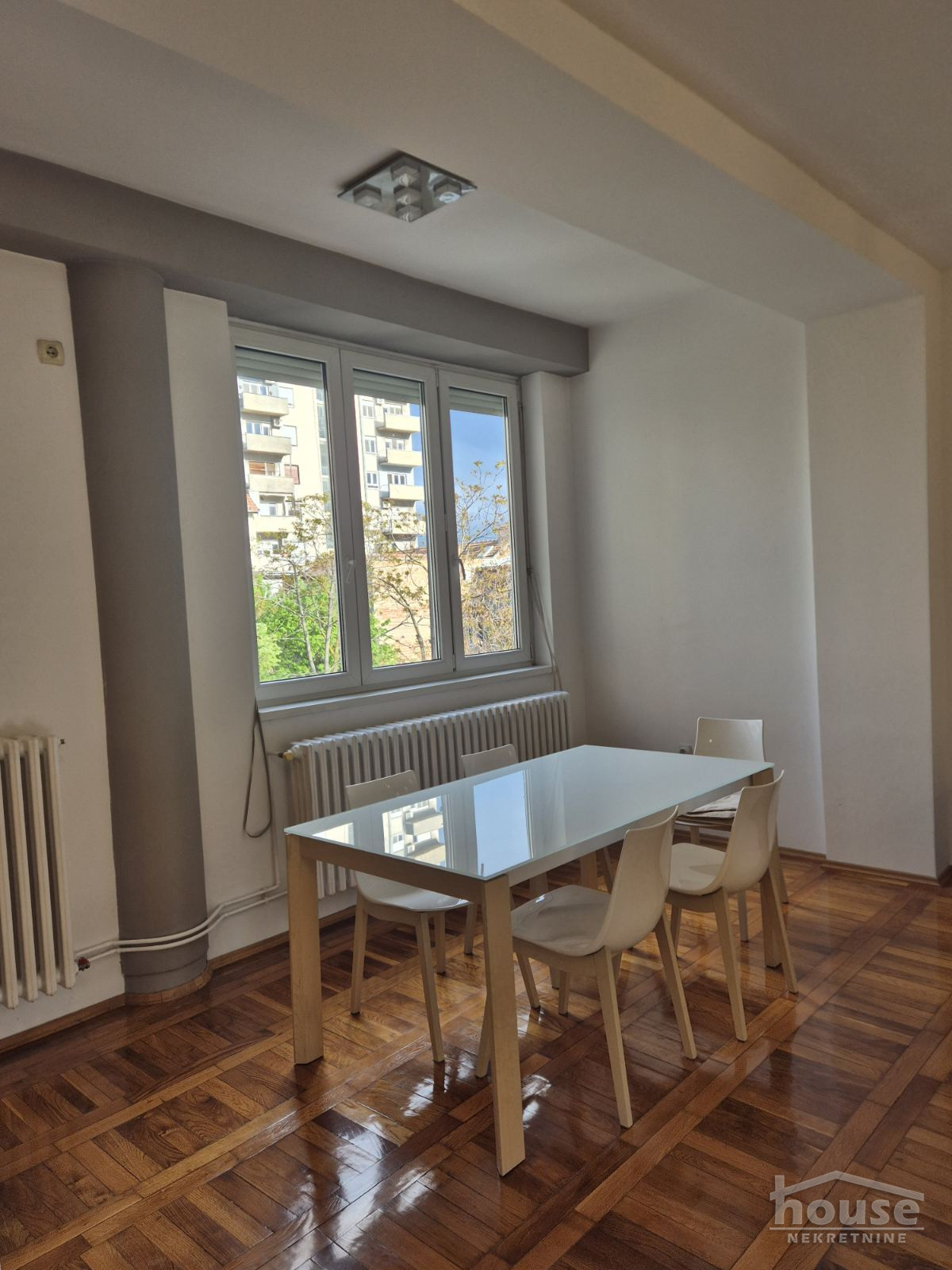Stan Izdavanje Novi Sad  72 m2