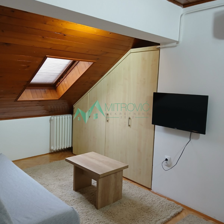 Stan Prodaja Novi Sad  42 m2