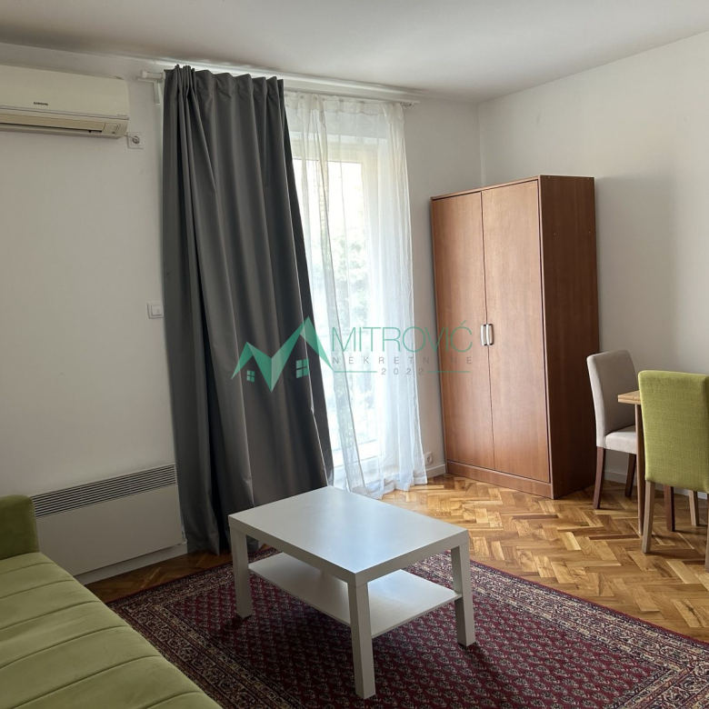 Stan Prodaja Novi Sad  26 m2