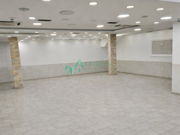Lokal Prodaja Novi Sad  170 m2