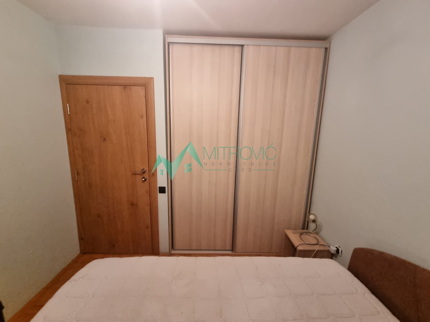 Stan Prodaja Novi Sad  50 m2