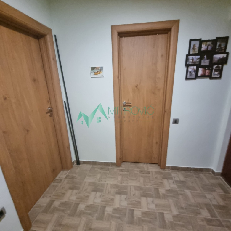 Stan Prodaja Novi Sad  50 m2