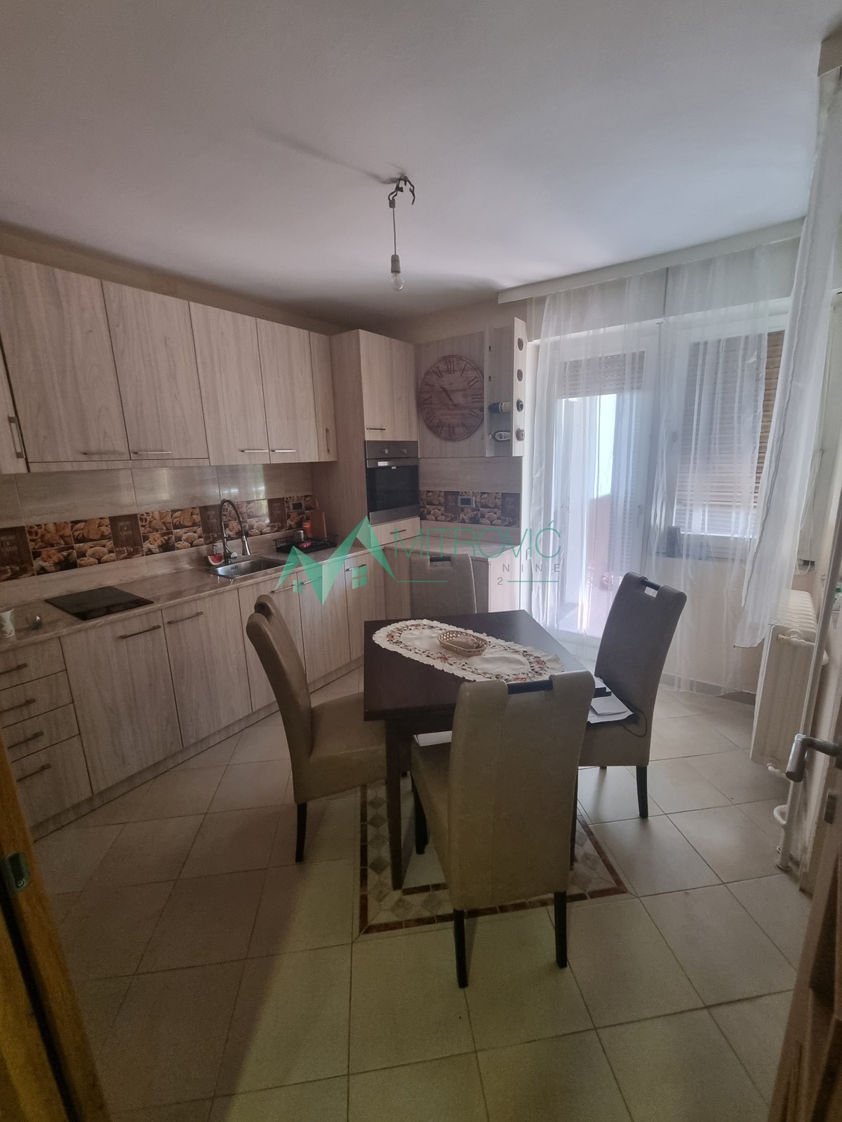 Stan Prodaja Novi Sad  50 m2