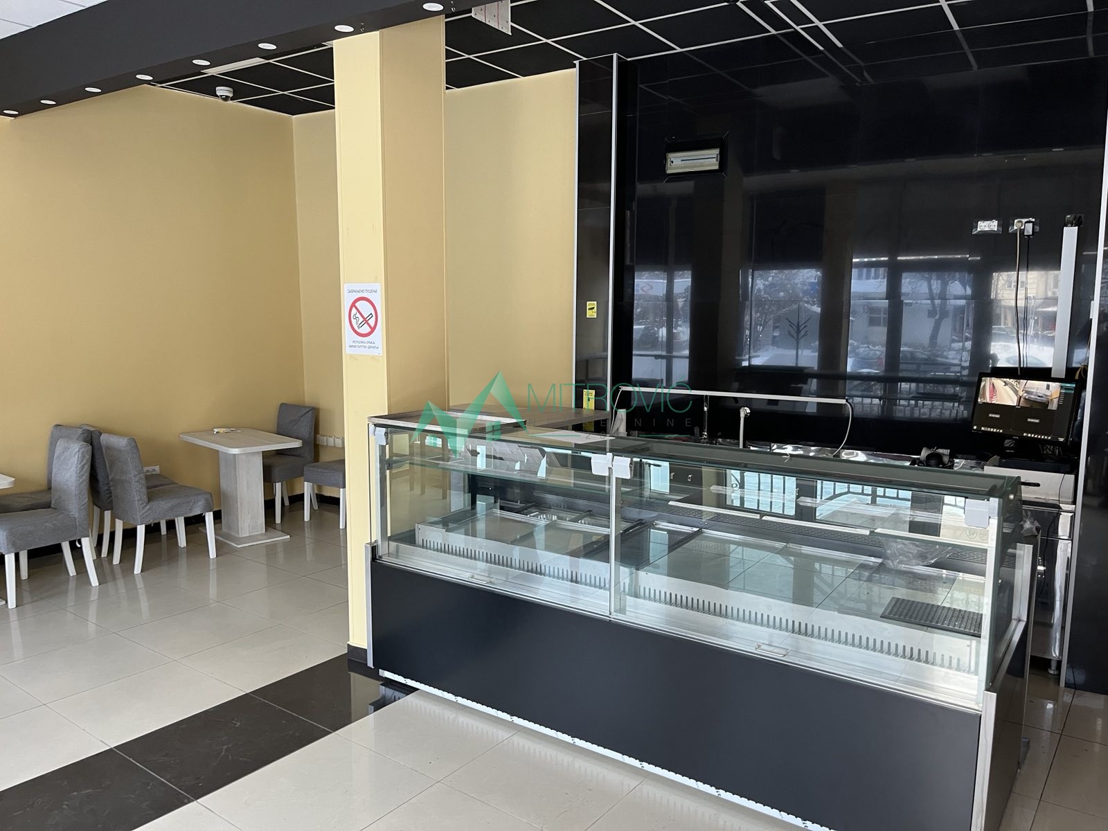 Lokal Prodaja Novi Sad  111 m2