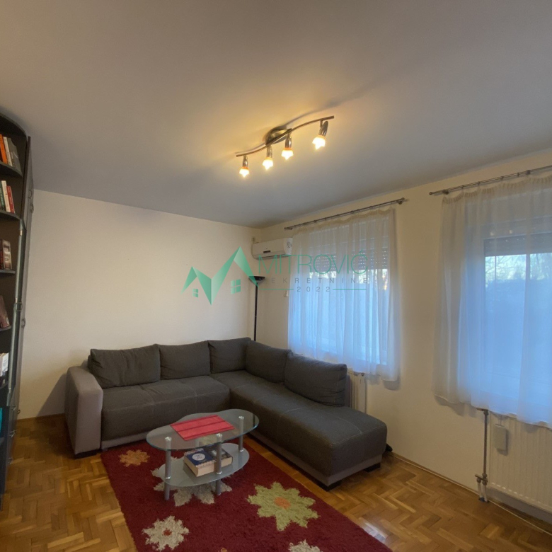 Stan Prodaja Novi Sad  28 m2