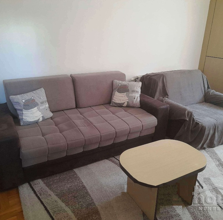 Stan Izdavanje Novi Sad  23 m2