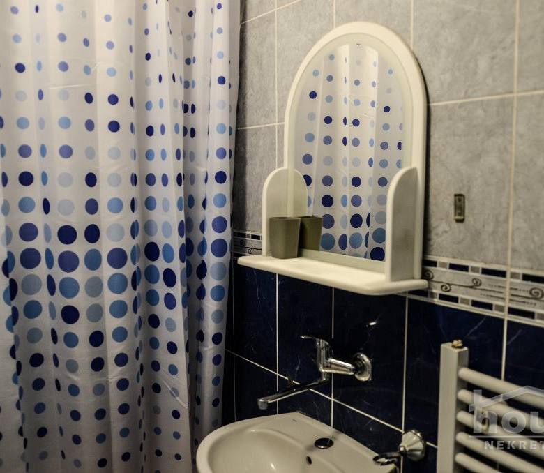 Stan Izdavanje Novi Sad  51 m2