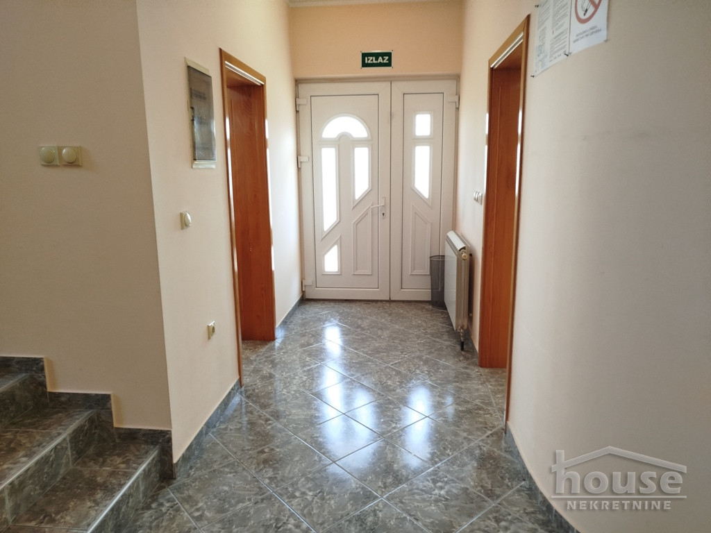 Lokal Izdavanje Novi Sad  186 m2
