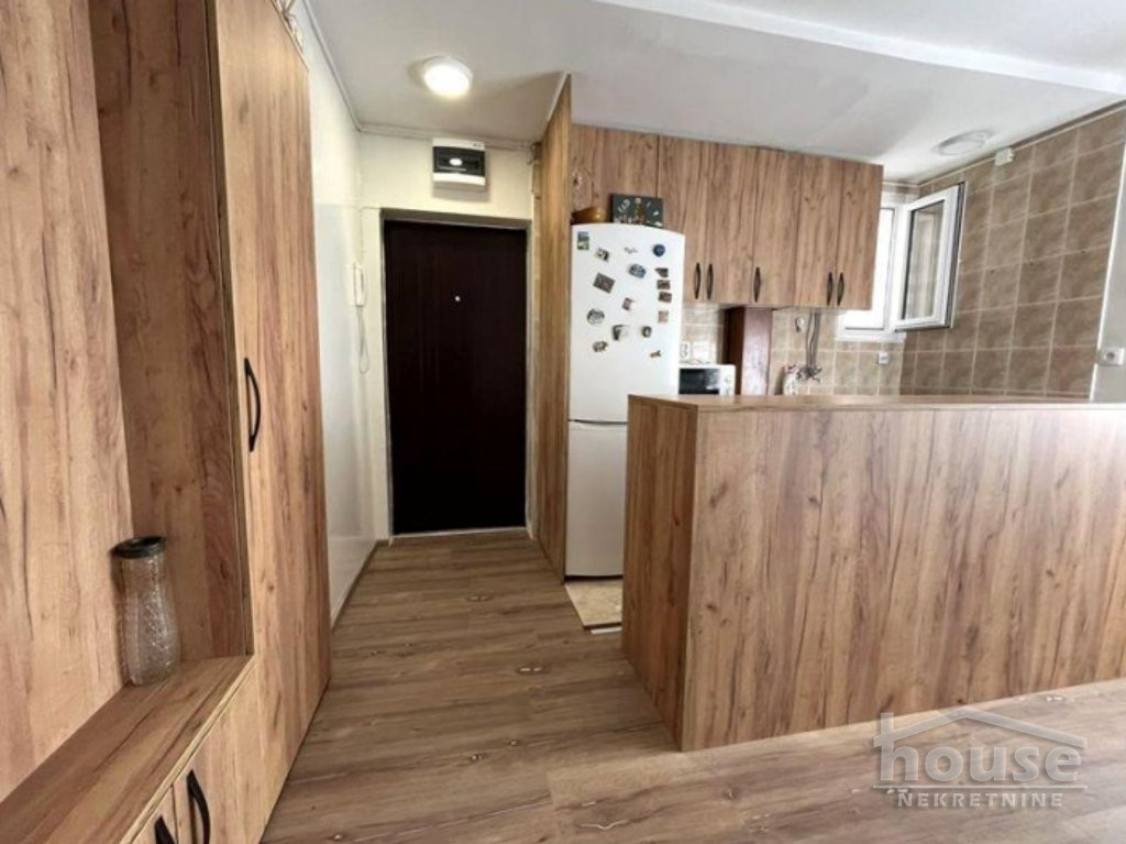 Stan Izdavanje Novi Sad  67 m2