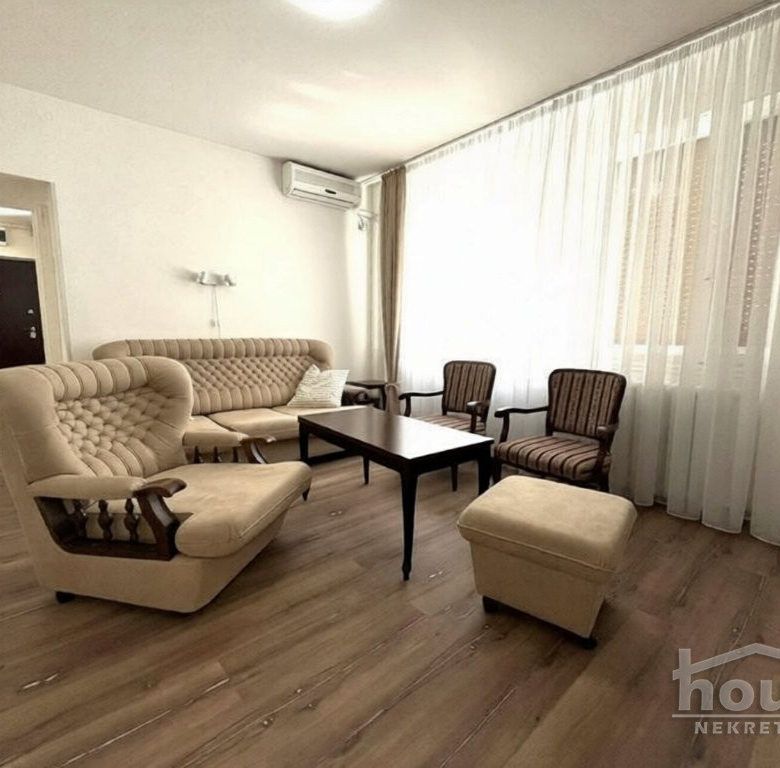 Stan Izdavanje Novi Sad  67 m2