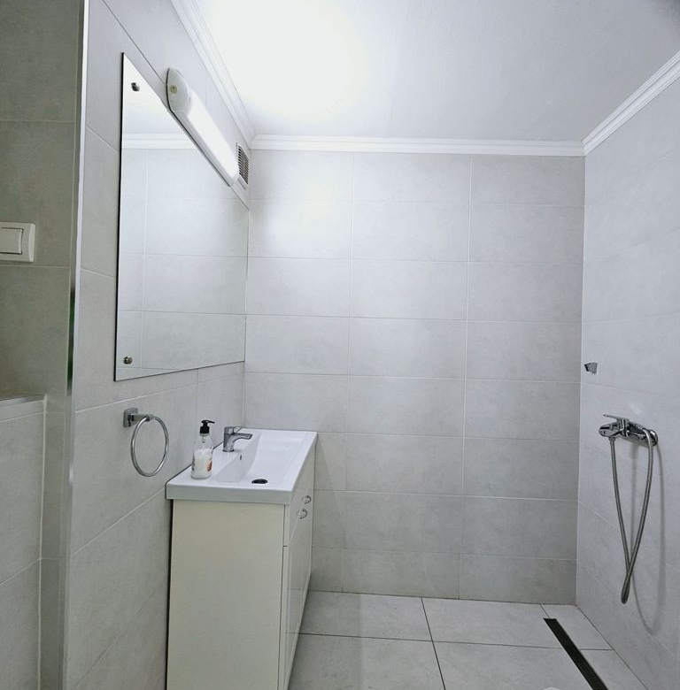 Stan Izdavanje Novi Sad  64 m2
