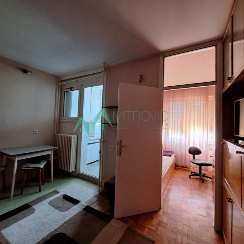 Stan Prodaja Novi Sad  53 m2