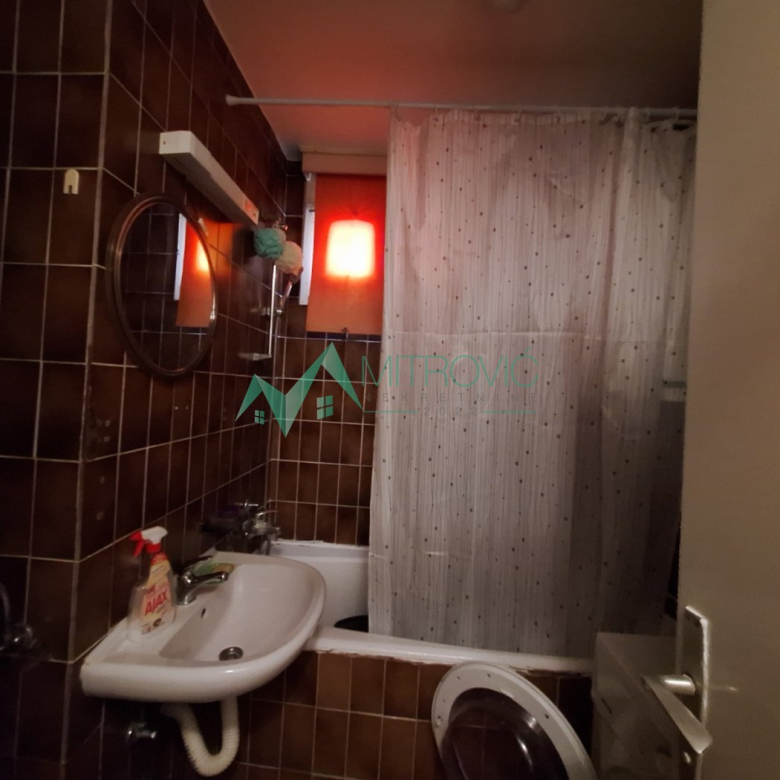 Stan Prodaja Novi Sad  53 m2