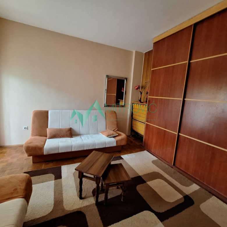 Stan Prodaja Novi Sad  53 m2