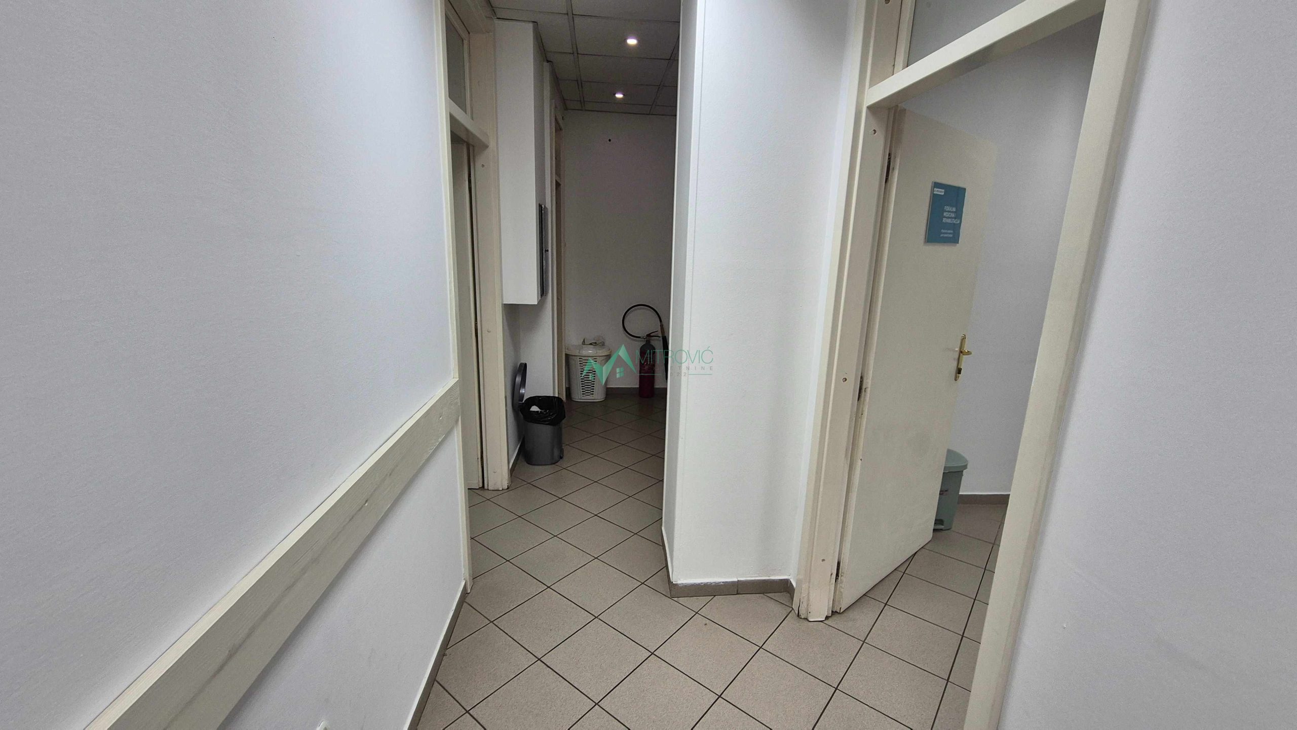 Lokal za izdavanje, Liman 3, Novi Sad, 372m², 4.350 €/mes